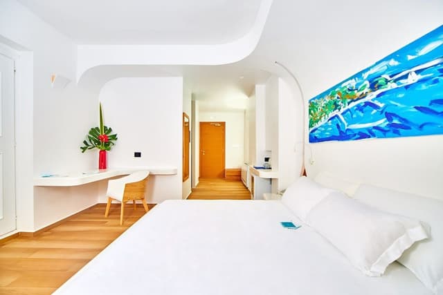 Junior Suite Superior vista porticciolo