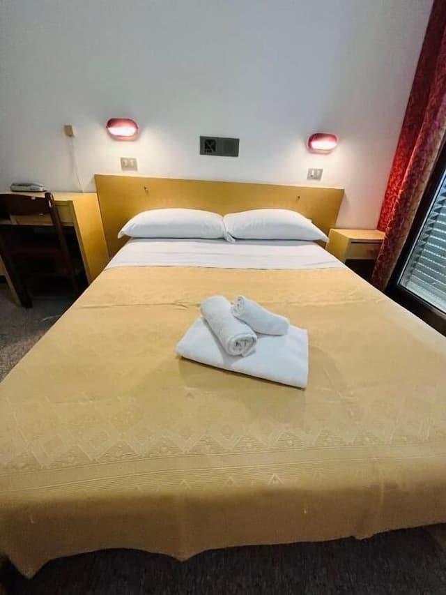 Doppia Basic uso singolo/Matrimoniale piccola