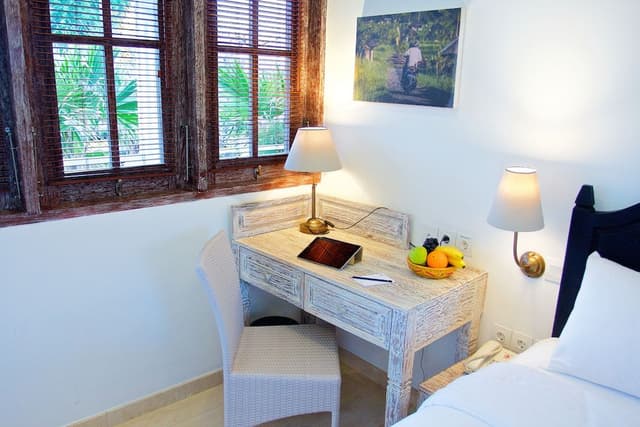 Nudibranch Superior Twin Room (Pool View)