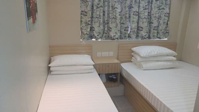 Triple Room