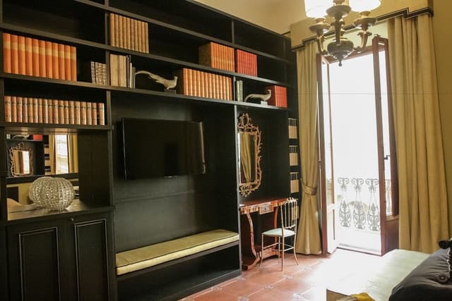 Luxury Apartment, Multiple Bedrooms, City View