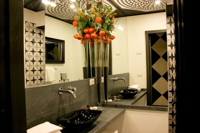 Luxury Apartment, Multiple Bedrooms, City View