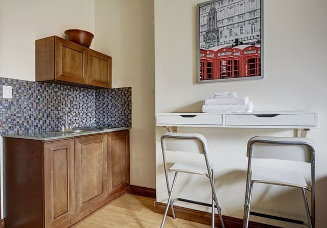 Exclusive Studio, 1 Double Bed (#303)