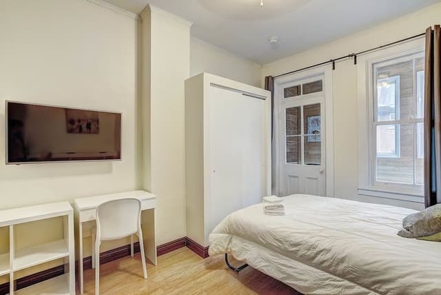 Exclusive Studio, 1 Double Bed (#301)
