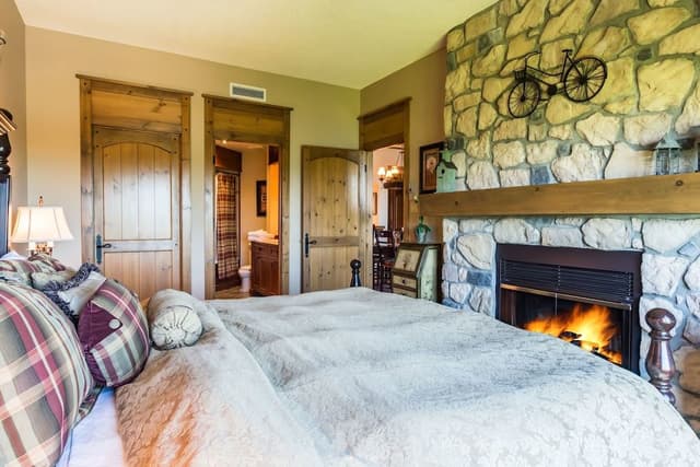 Equinoxe170-3, 2 Bedrooms
