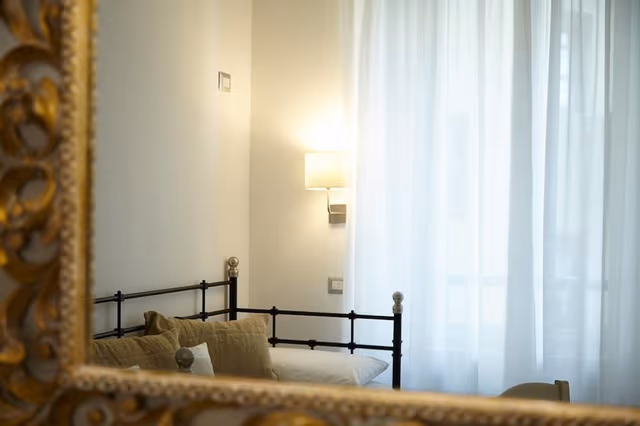 Single Room (Front)