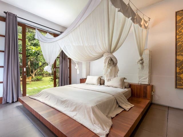 Villa, Smoking