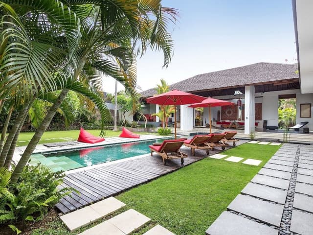 Villa, Smoking