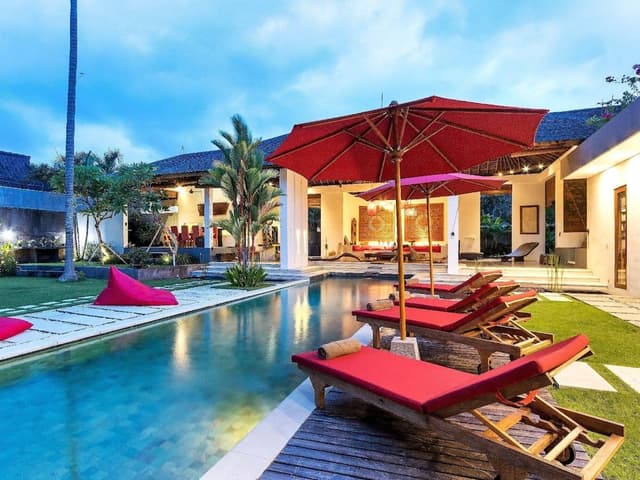Villa, Smoking
