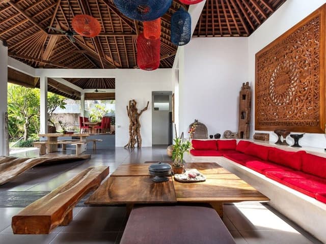 Villa, Smoking