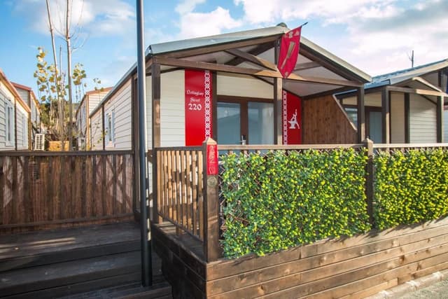  NOTTINGHAM C 2/4- Bungalow (2 Adults)