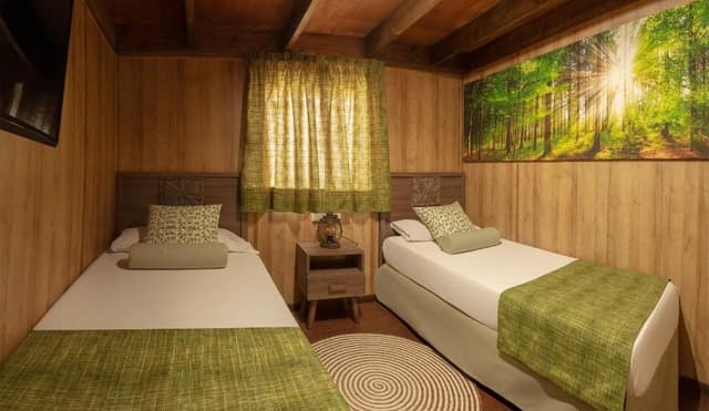 NEW GUARIDA 3/7 Family Bungalow ( 2 Adults+1 Niño))