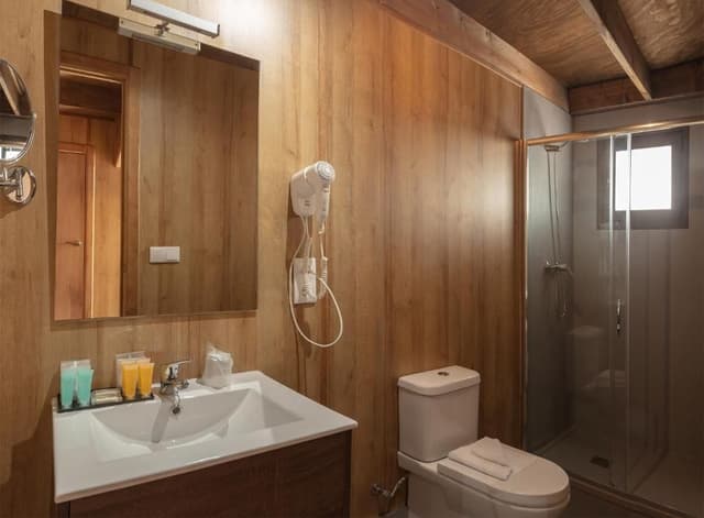 NEW GUARIDA 3/7 Family Bungalow ( 2 Adults+1 Niño))