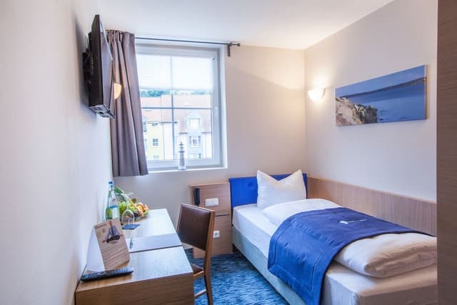 Economy Single Room
