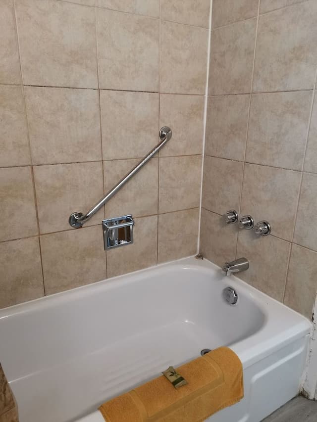 Economy Room, 2 Twin Beds