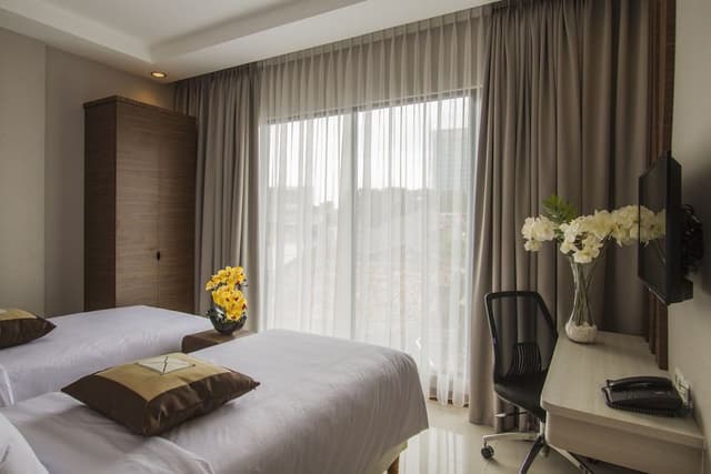Deluxe Twin Room