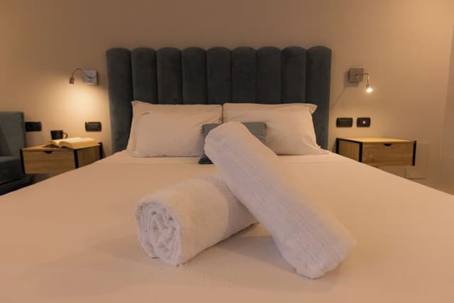 Classic Triple Room, Non Smoking, City View