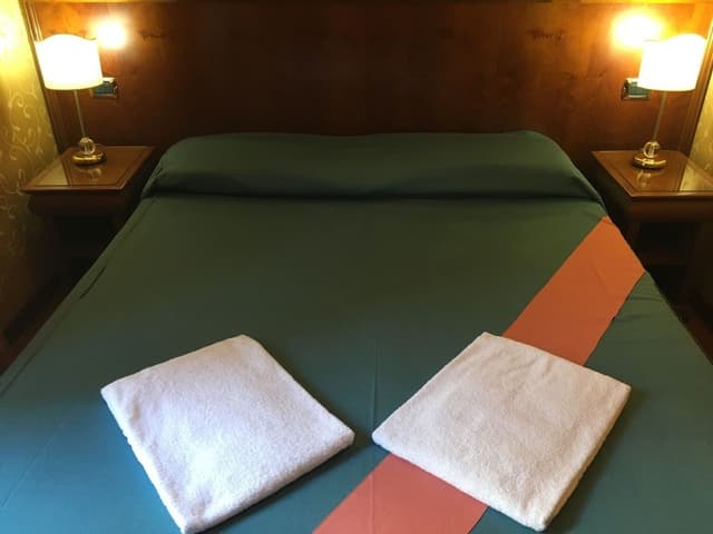 Standard Double or Twin Room, Private Bathroom