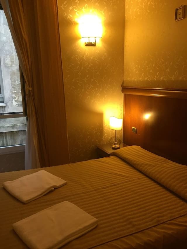 Standard Double or Twin Room, Private Bathroom
