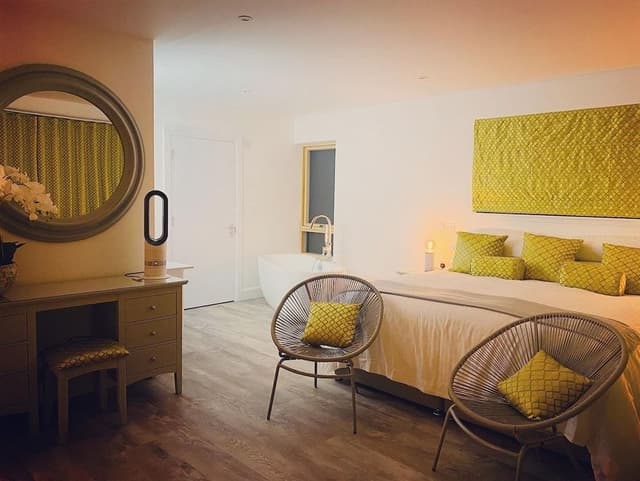 Deluxe Chalet, 2 Bedrooms