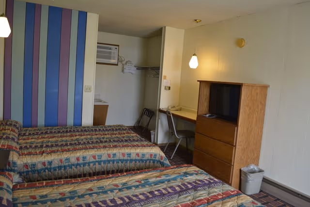 Standard Room, Non Smoking (2 Full Beds)
