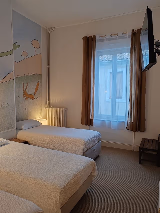 Triple Room
