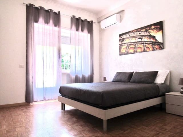 Double Room, Balcony