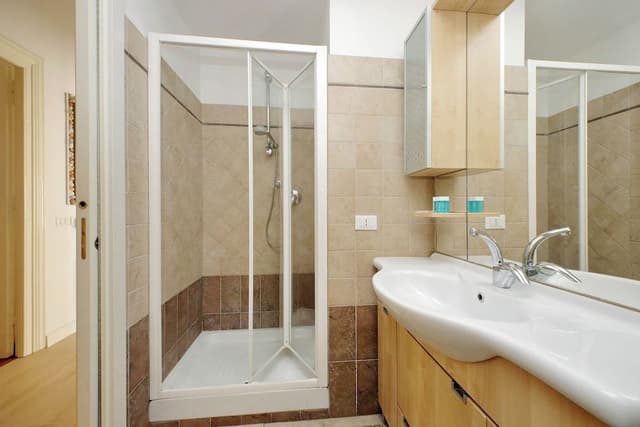 Apartment (2 Bedrooms)