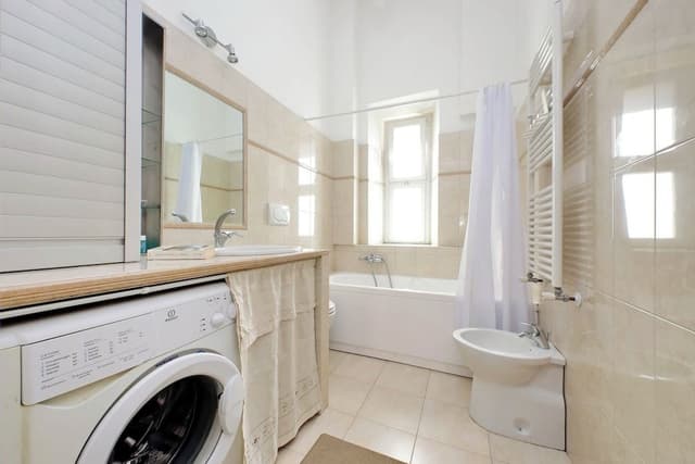 Apartment (2 Bedrooms)