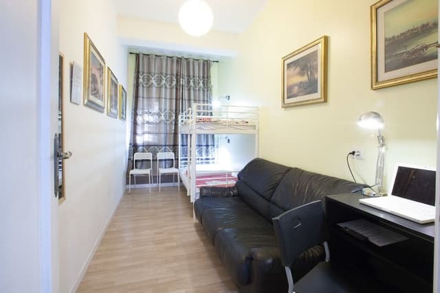 Economy Room, Private Bathroom