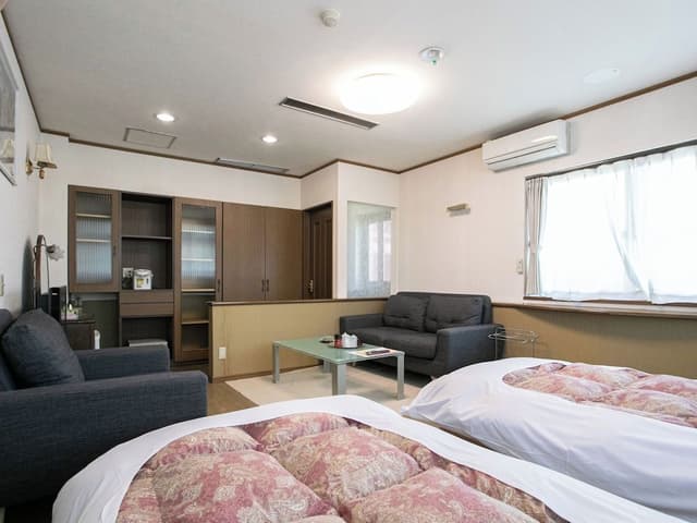 Twin Room, Non Smoking