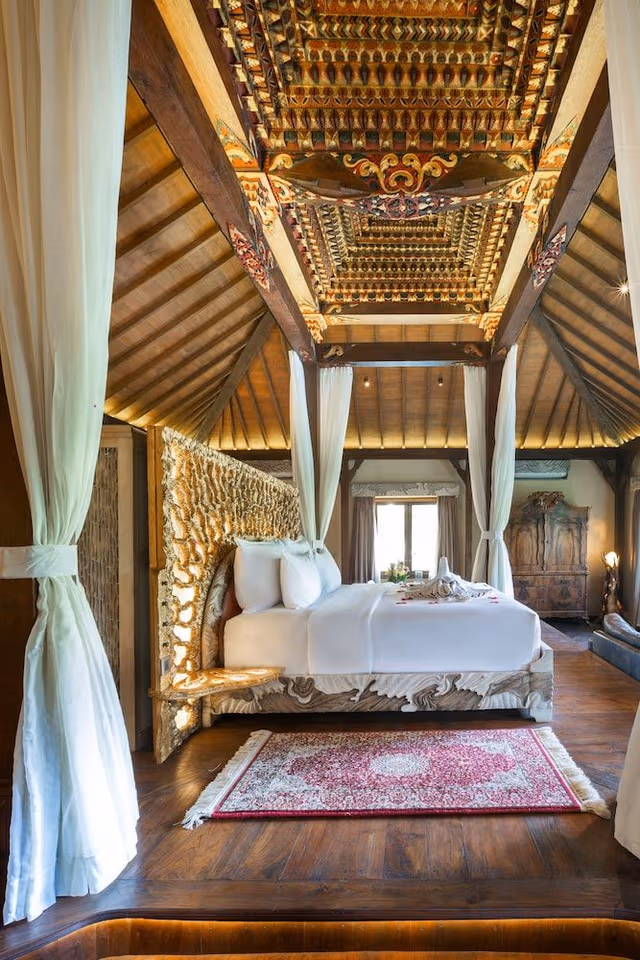 Premier Room