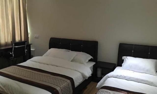 Triple Room