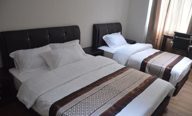 Triple Room