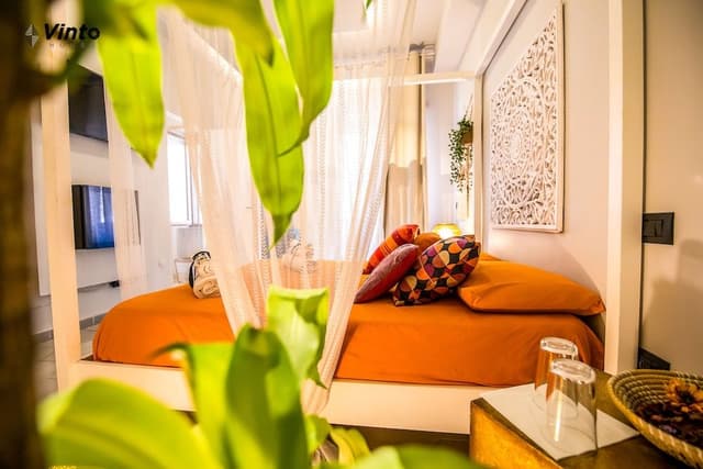 Deluxe Double Room, 1 King Bed, Private Bathroom