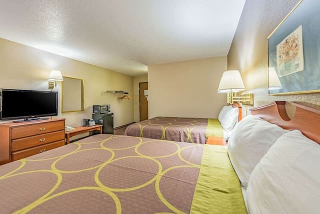 Standard Room, 2 Queen Beds, Non Smoking