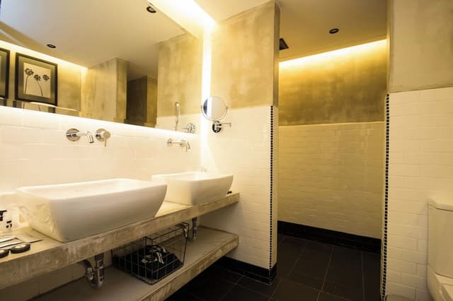 Family Suite, City View