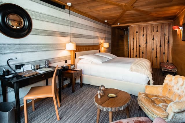 Luxury Room ~29m² « village view »