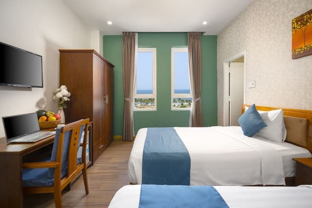 Deluxe Twin Room