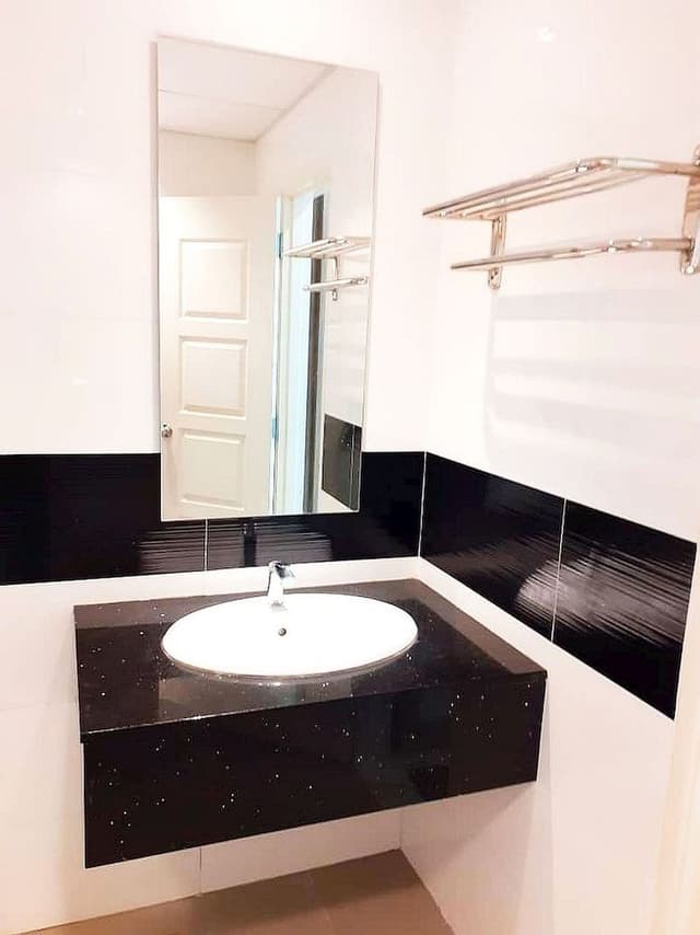 Two Bedrooms Apartment (P)