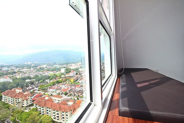 One Bedroom Suites (P)