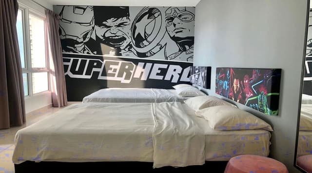SuperHero