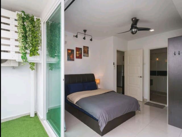 One Bedroom Suites (P)