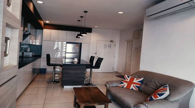 One Bedroom Suites (P)