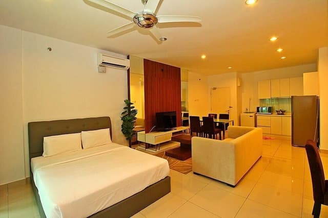 Studio Suites (P)