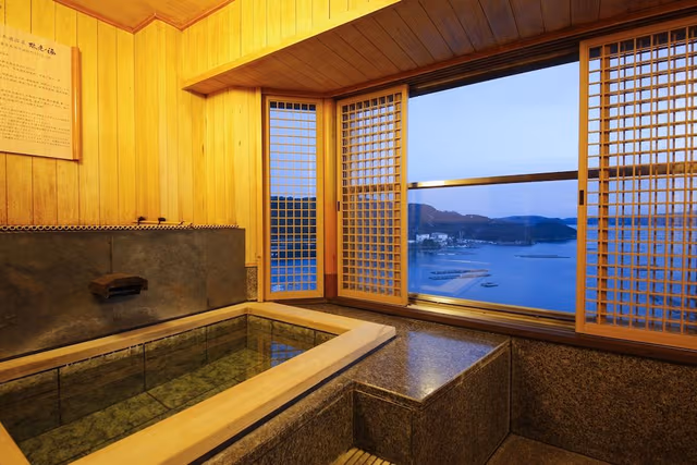 Japanese-Style Special with Sea View Open-Air Bath "Top Floor"