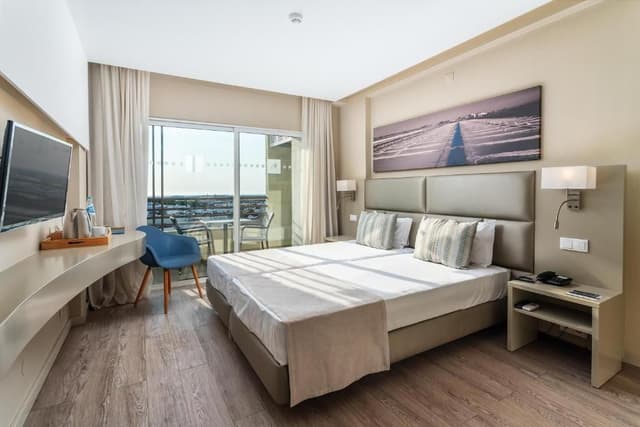 Twin Room with Pool View