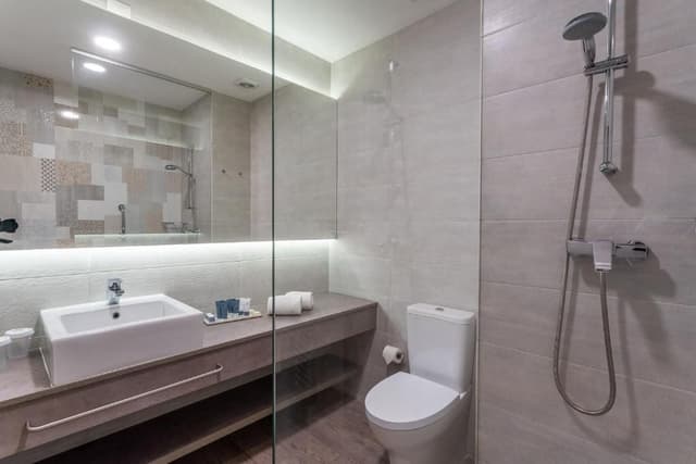 Twin Room with Pool View
