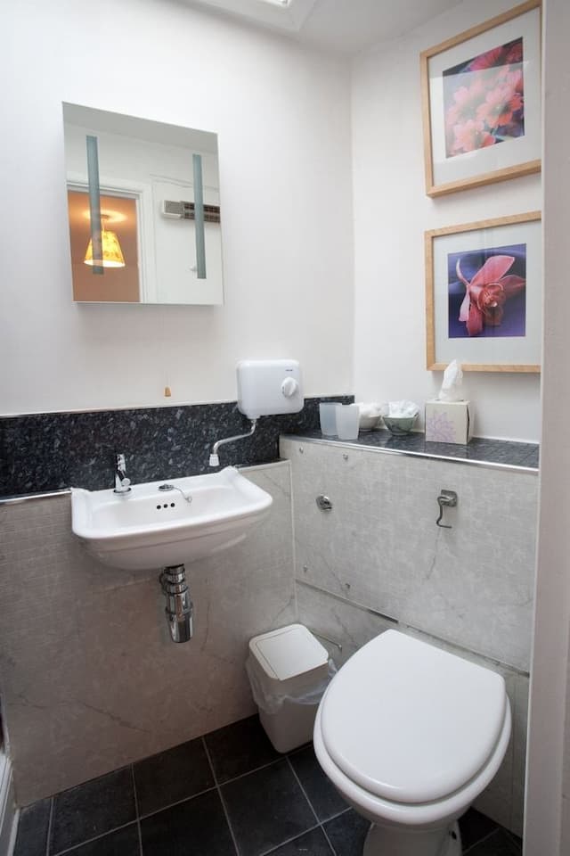 Traditional Cottage, 1 King Bed with Sofa bed, Non Smoking, Garden View