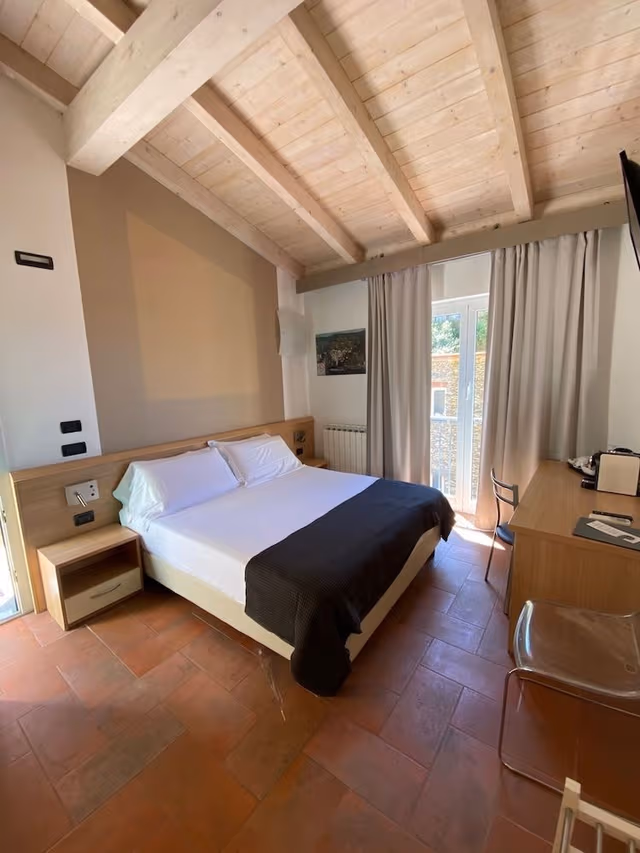 Standard Double Room, 1 Double Bed, Patio